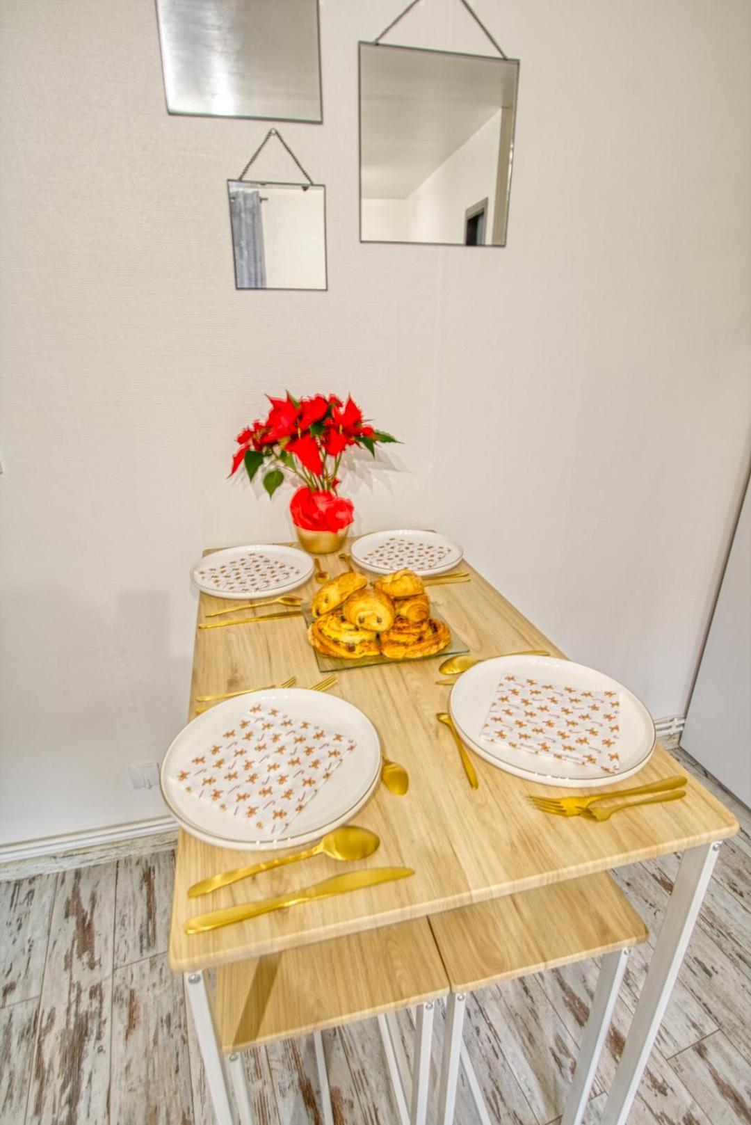 Le 15 - Appartement Pour 4 Personnes - Disneyland Paris エスブリー エクステリア 写真